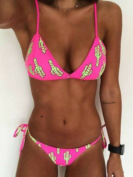 Swimwear / Bikinis