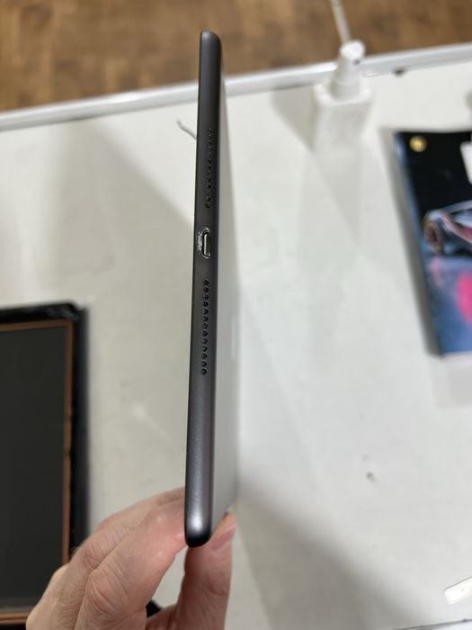 Дисплей для Ipad 7 A2197 корпус, сенсор. Оригинал