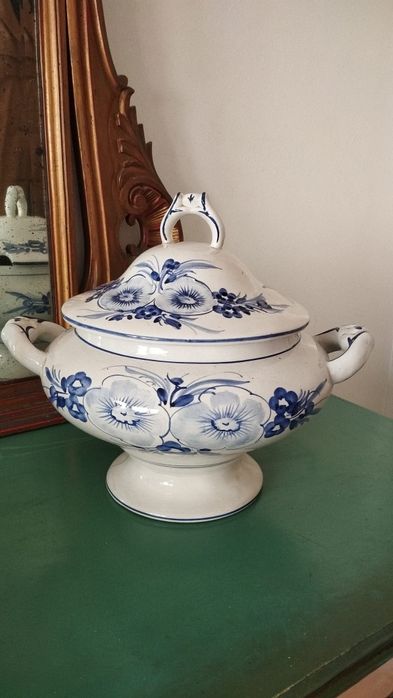 Loiça vintage , Terrina e Jarro