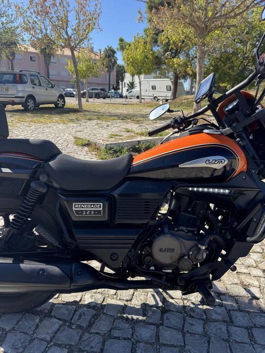 Mota UM Renegate  125cc - 11.275 km
