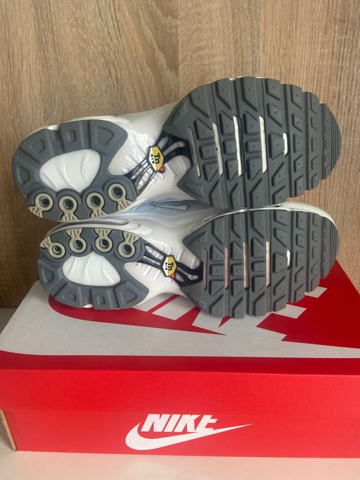 Nowe Nike Air Max Plus Force Vapormax Plus TN Evo Jordan Shox 270 dunk