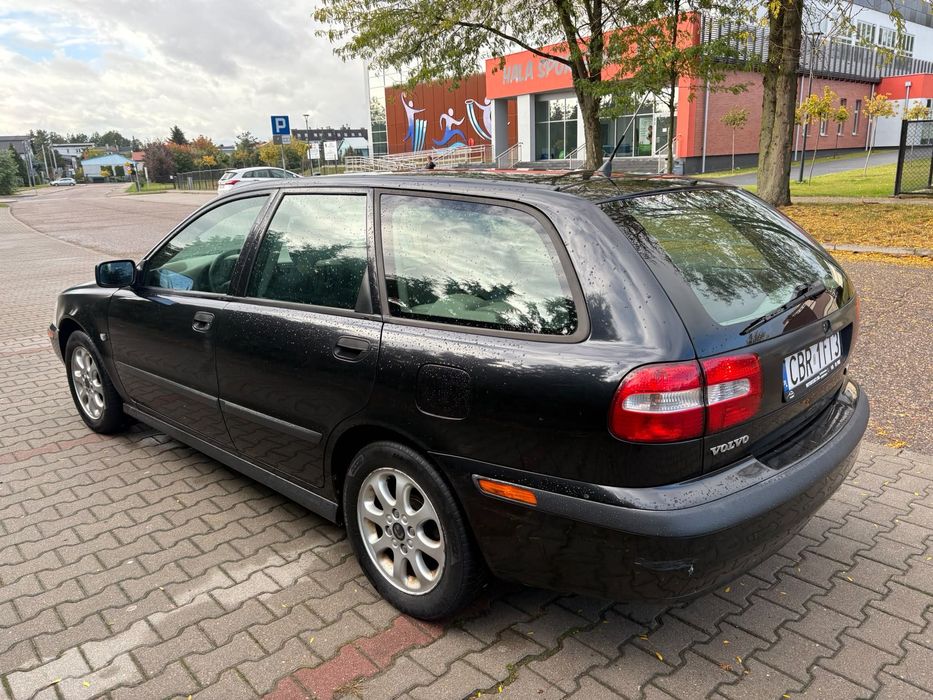 Volvo V40 1.8 benzyna
