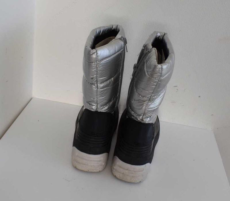 CMP
Śniegowce Kids Glacey Snowboots 3 r. 37 buty