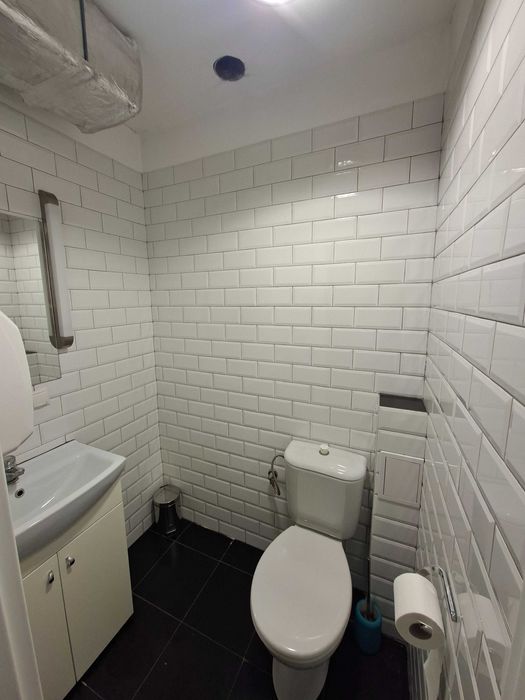 Lokal usługowy WKD Michałowice