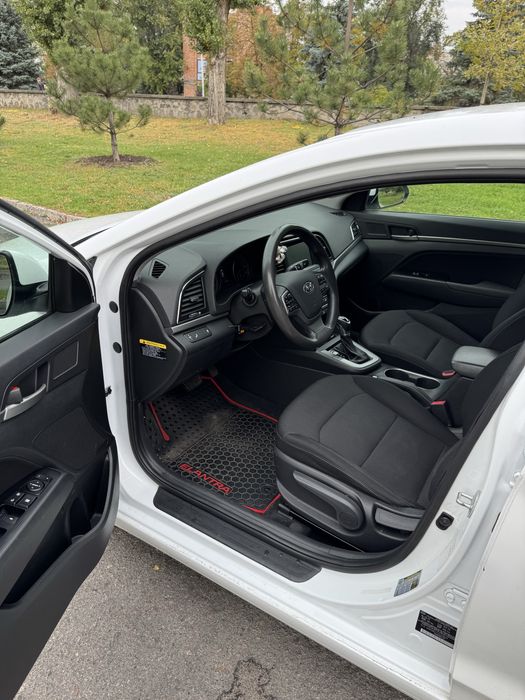 Hyundai Elantra 2.0 2018