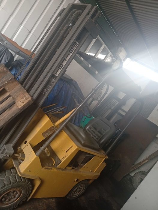 Empilhador a gás 1500kg