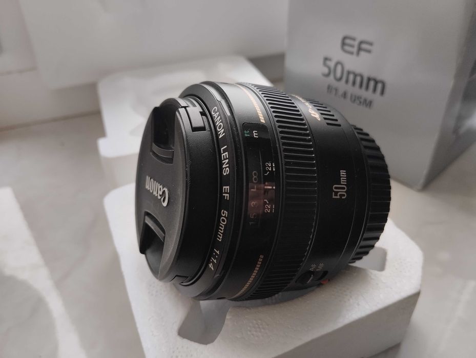 Объектив Canon EF 50mm f/1.4 USM