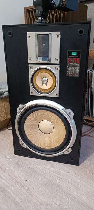 Kolumny Sansui S-710