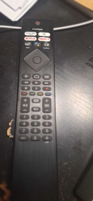 Philips Voice Remote Control for Smart TV with Ambilight64740825532801120