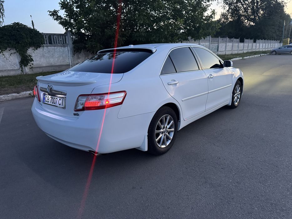 Toyota  Camry  HYBRID