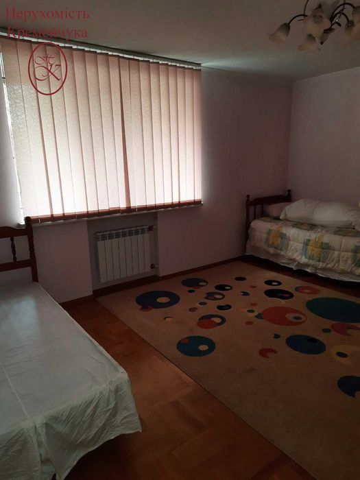 Продам 4-х кімн. квартиру в Центрі