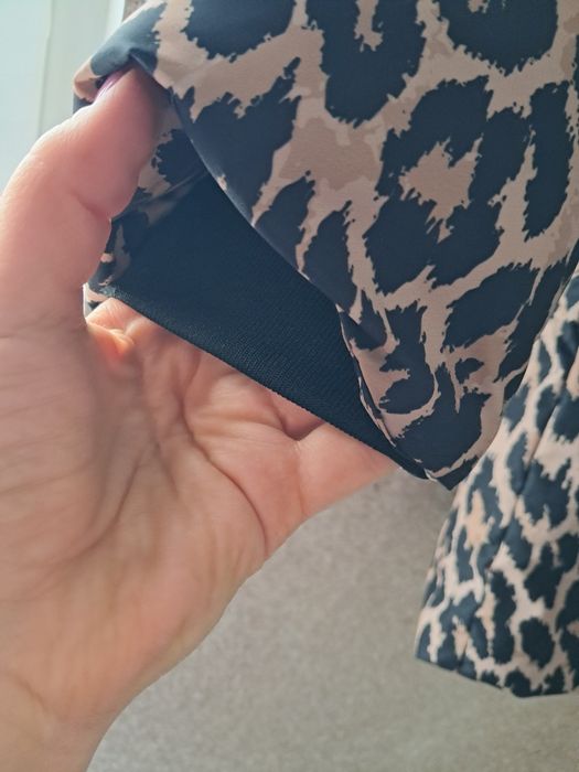 Продам леопардовый пуховик