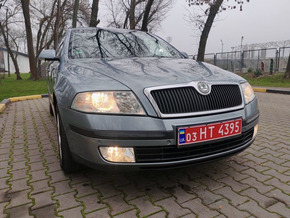 Skoda Octavia A5 Автомат 1.6 бензин. Максимальна комплектація