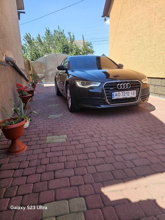 Audi A6 2012 рік