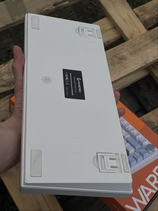 Клавиатура Gamepro Genesis Warden white mk160bl