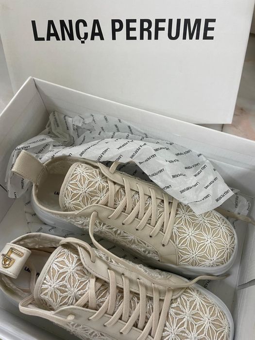 Ténis Lança Perfume