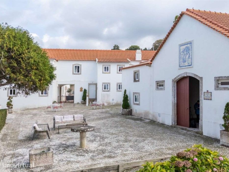 Quinta para habitação ou investimento em Colares, Sintra