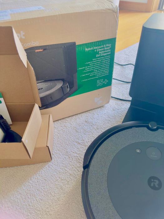 Aspirador robô IROBOT Roomba Combo i5+