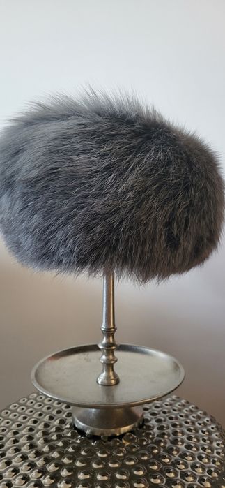 Toczek, czapka z lisa naturalnego