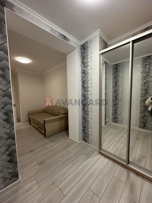 Оренда 3-кімнатної дворівневої квартири для великої сім’ї