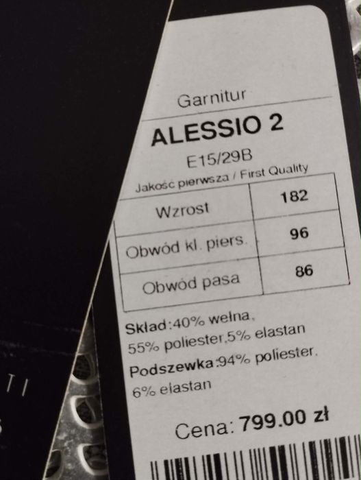 Garnitur granatowy ze spodniami