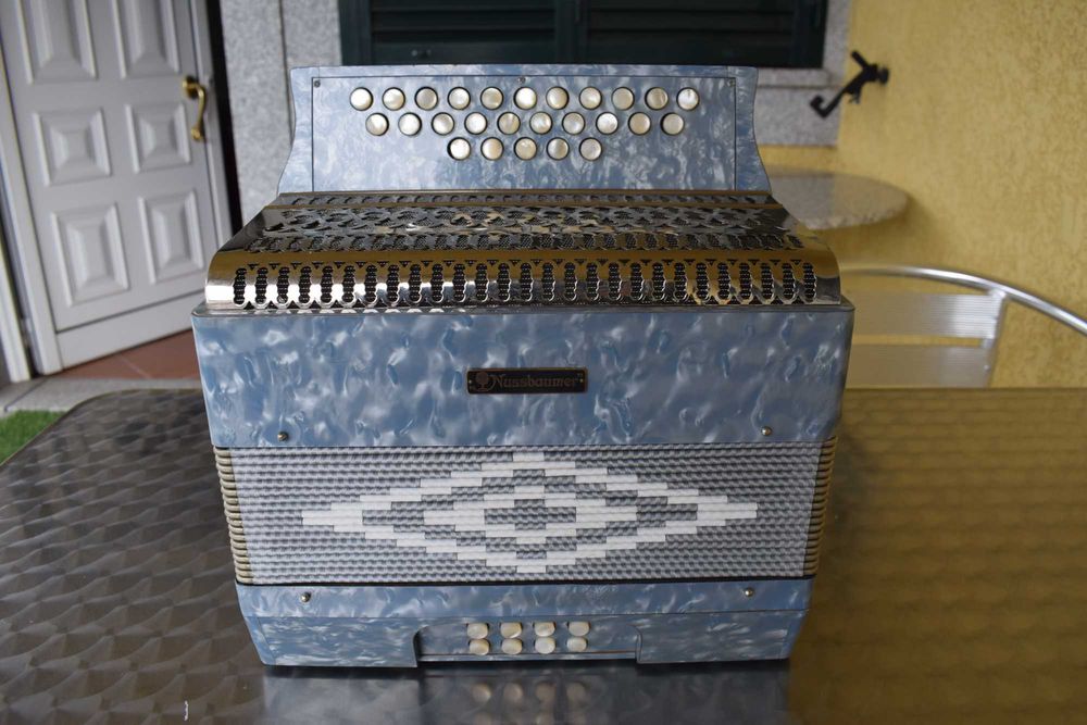 Concertina Nusbaummer 2 voz. Sol# Do# Fa#64286575707907120