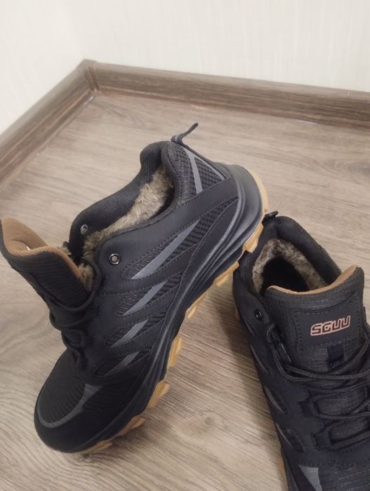 Зимние кроссовки