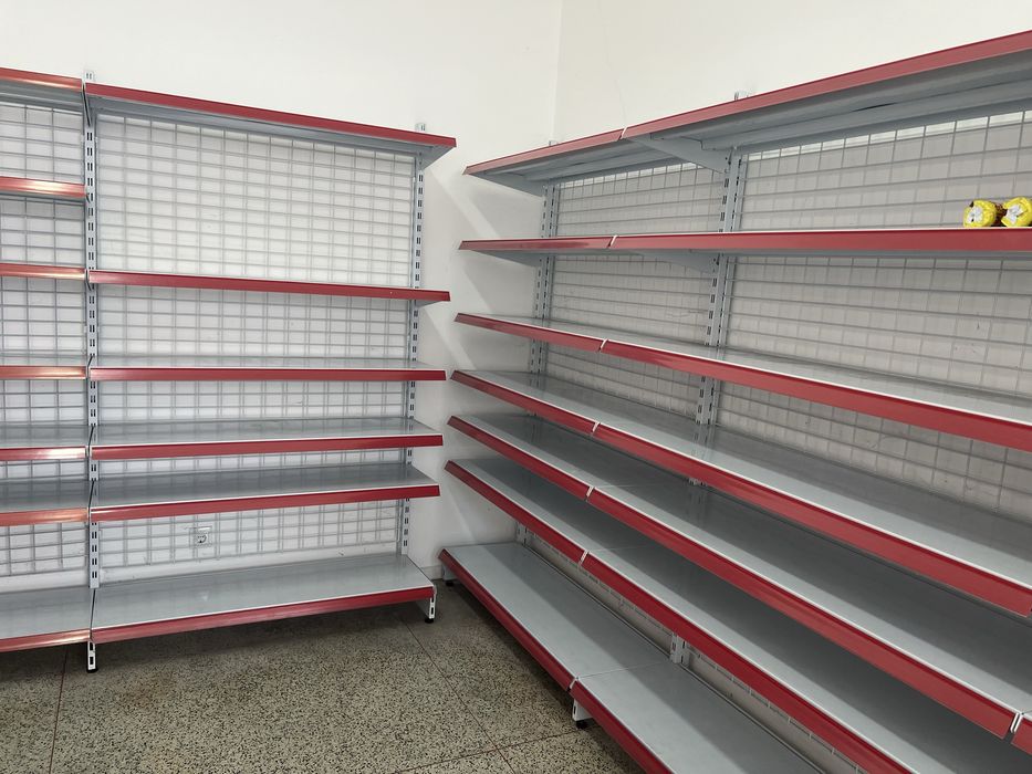 Estanteria mini mercado para venda 18 metros a 20 metros