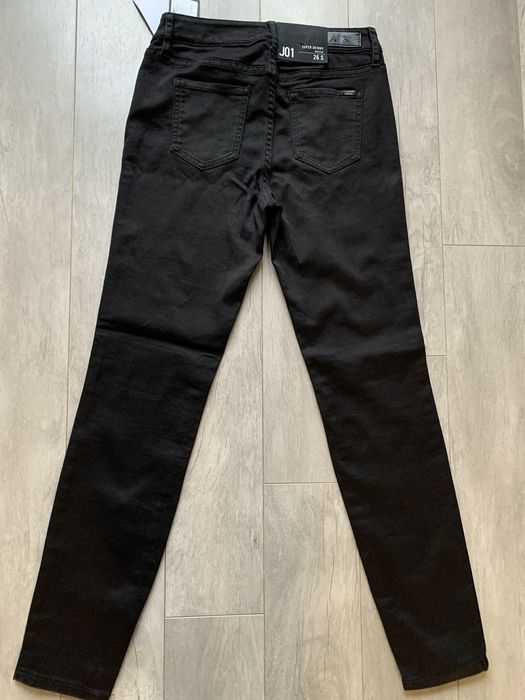 Spodnie damskie jeansy 26 Armani Exchange