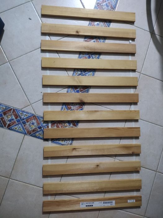 Estrado de ripas IKEA 70cmx160cm Sultan Lade