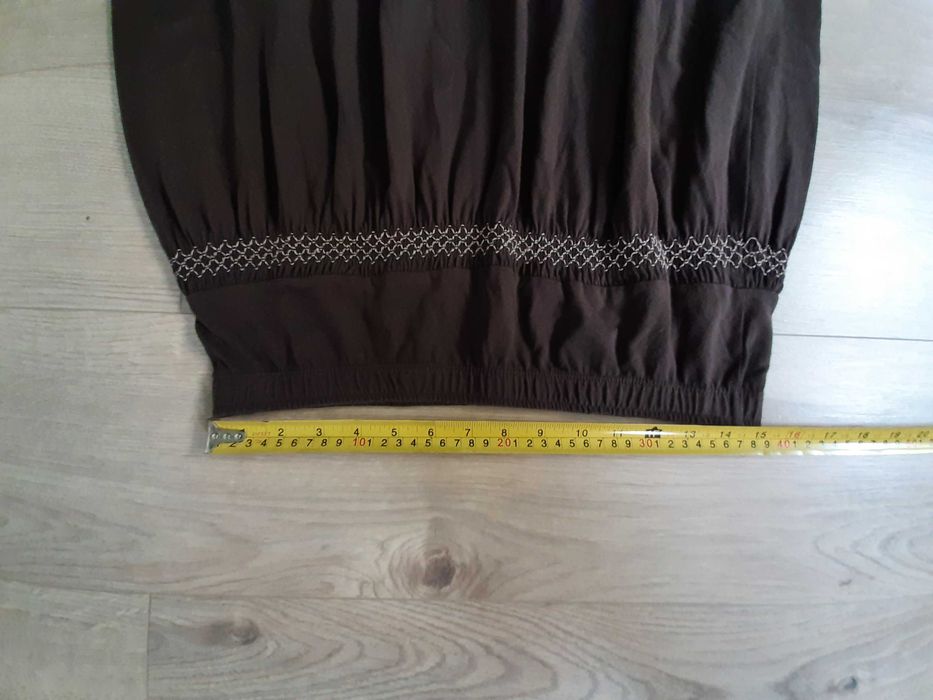 AMISU Brązowa Spódnica. Rozmiar 38