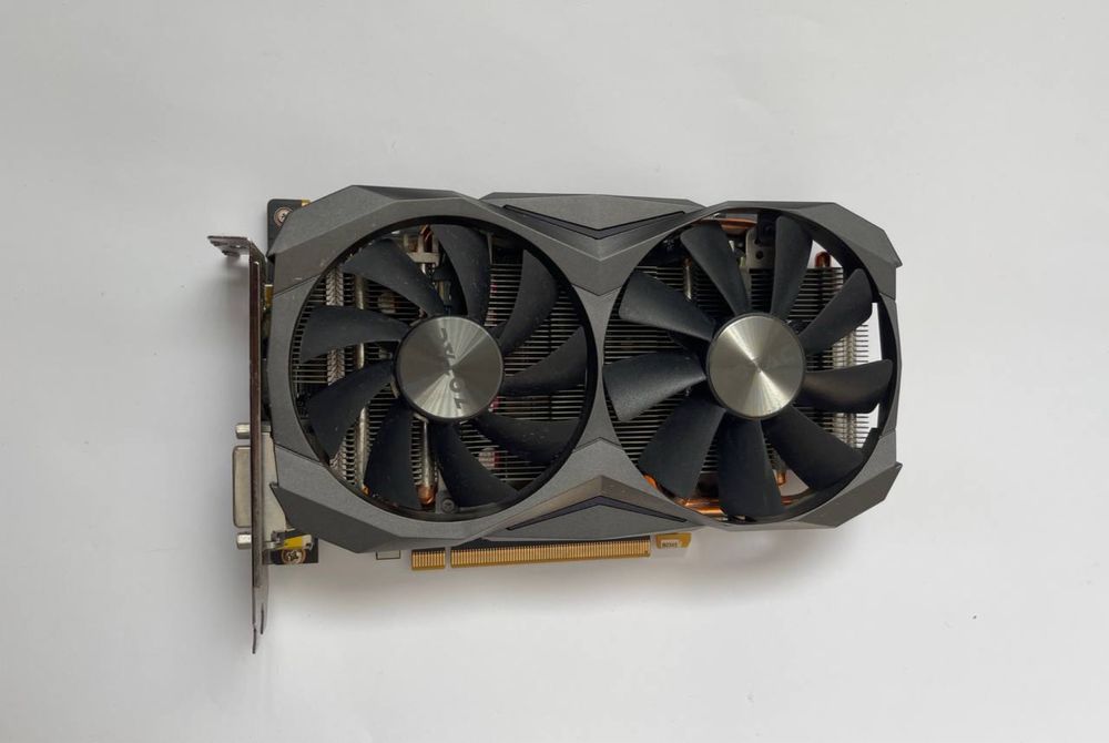 GTX 1080 Відеокарти 3 Штуки Zotac Asus Palit 8GB Хороший стан