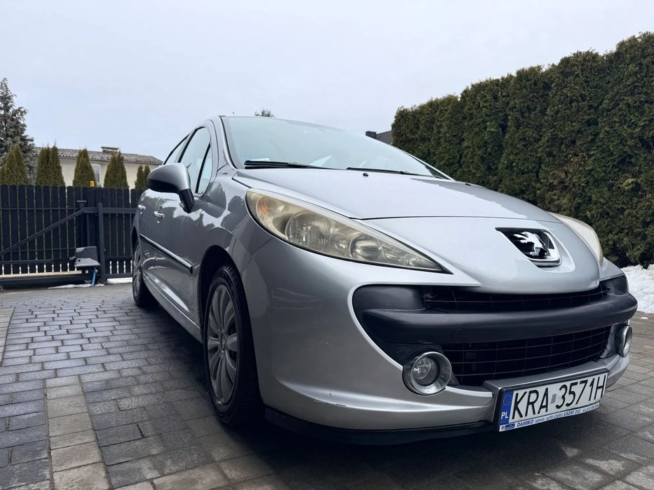 Peugeot 207 Peugeot 207 1.6 120 KM • 2007 • Krajowy - 2 właściciel -2x Nowe opony
