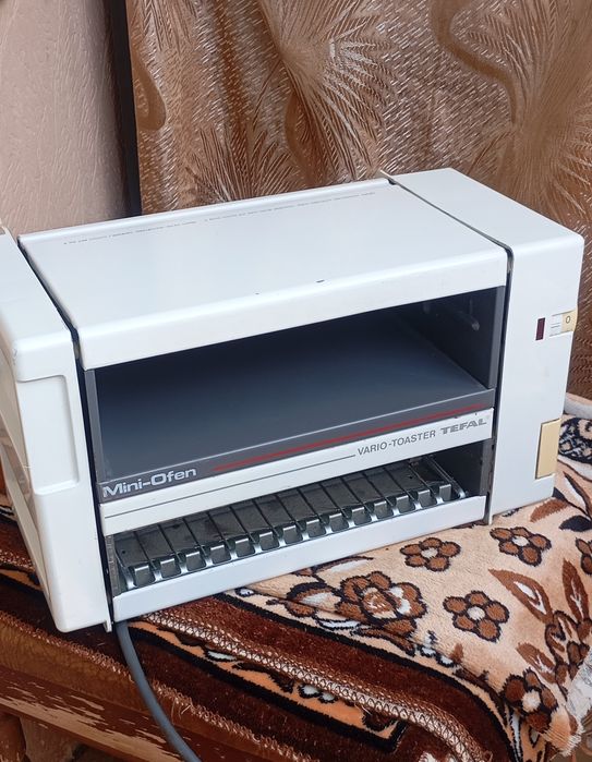 Продам б/в тостерницю TEFAL