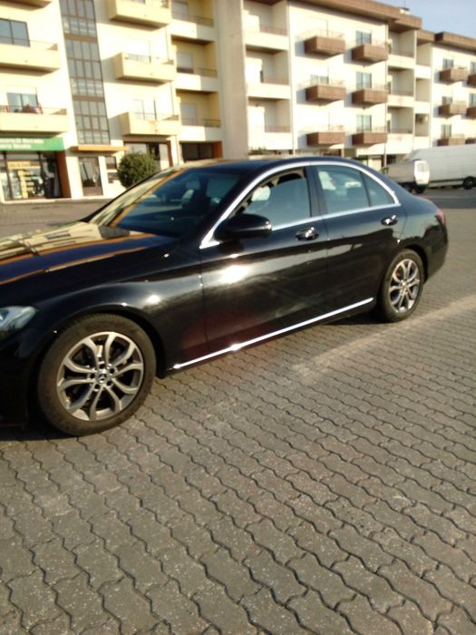 Mercedes C200d Avantgarde auto 2017 nacional revisões na marca