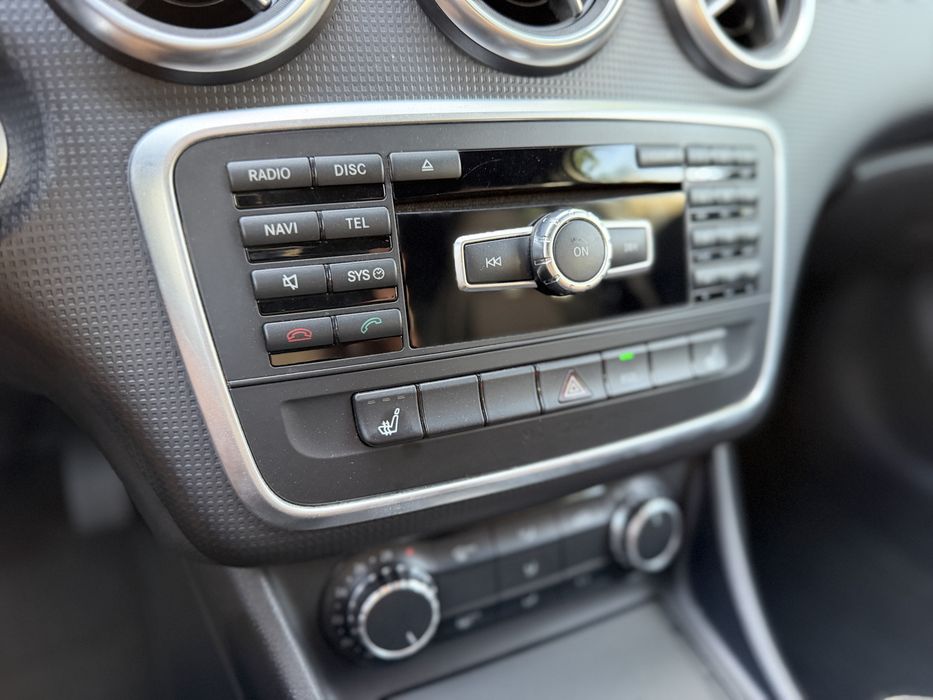 Mercedes A180d |
