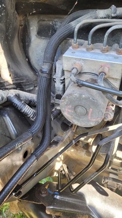 Pompa abs suzuki sx4, fiat sedici 2wd, ośka bosch
