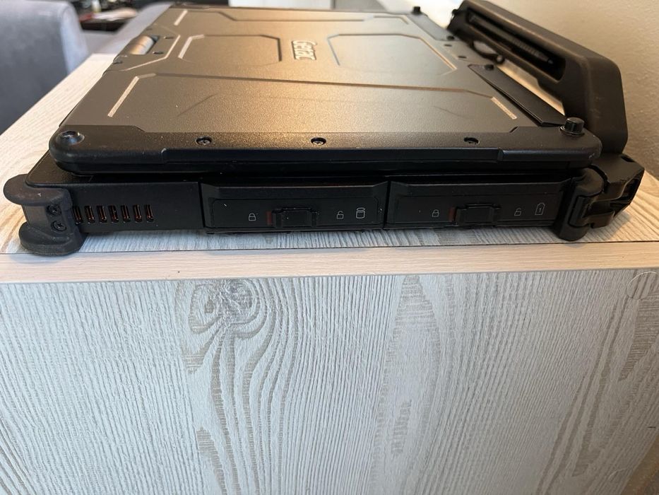 Захищенний,преміальний ноутбук-трансформер Getac V110 G5 I5-8265U 4G