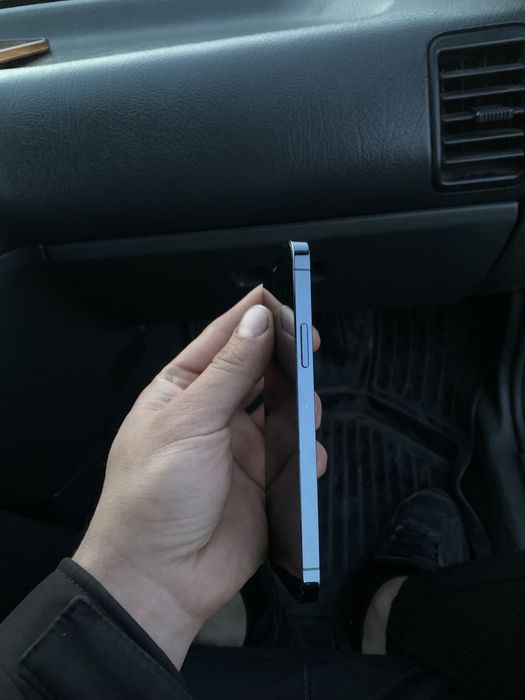 Продам iPhone 12 pro 128 gb