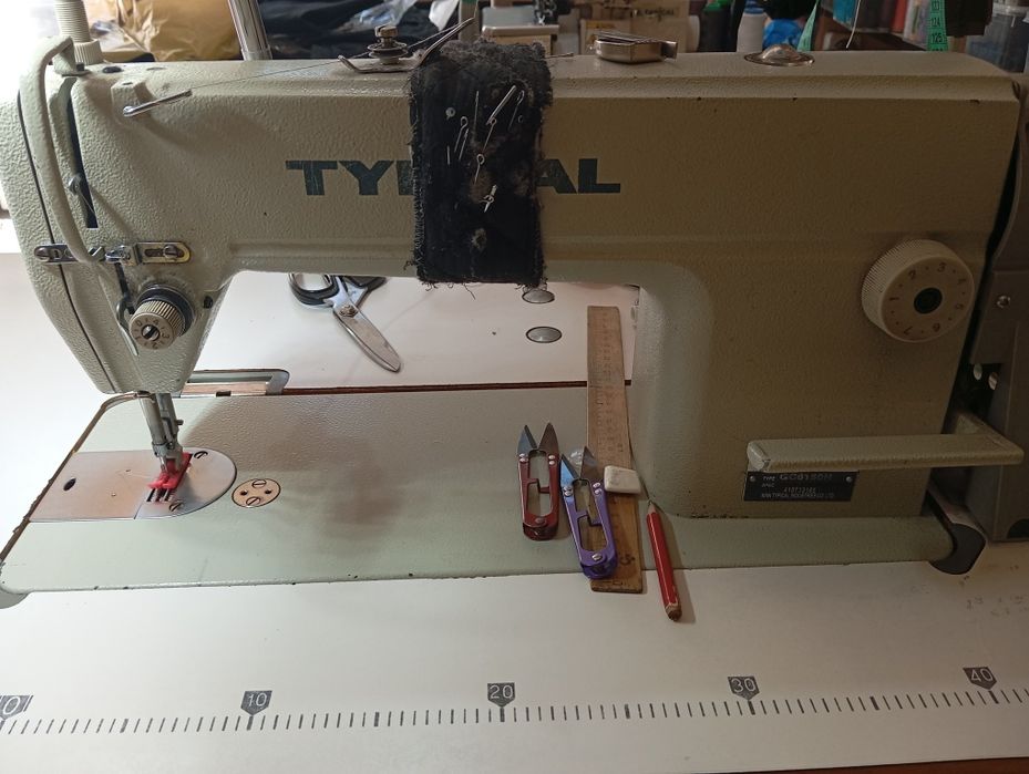 Промышленная швейная машина прямострочка