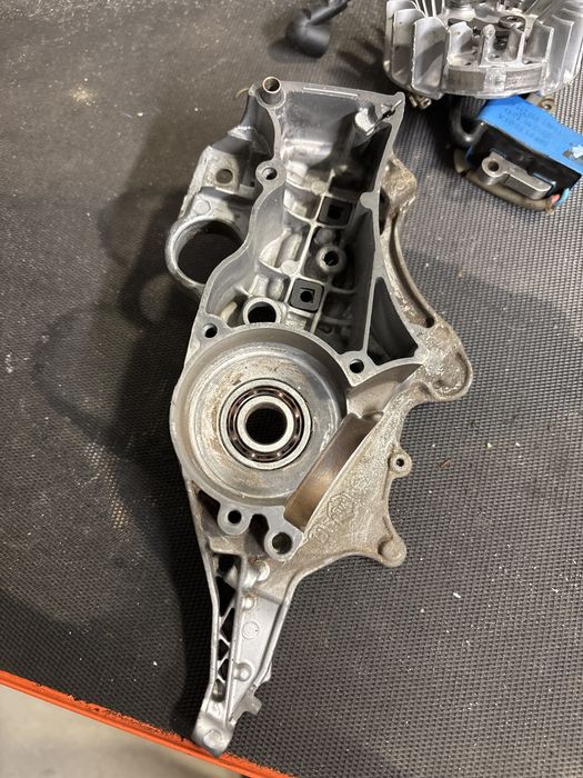 Karter połówka do piły spalinowej husqvarna 550 mark 1