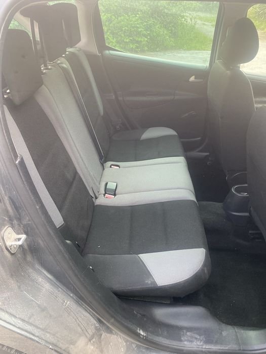 Бампер крило пежо 207 sw Peugeot 207 SW запчастини розборка