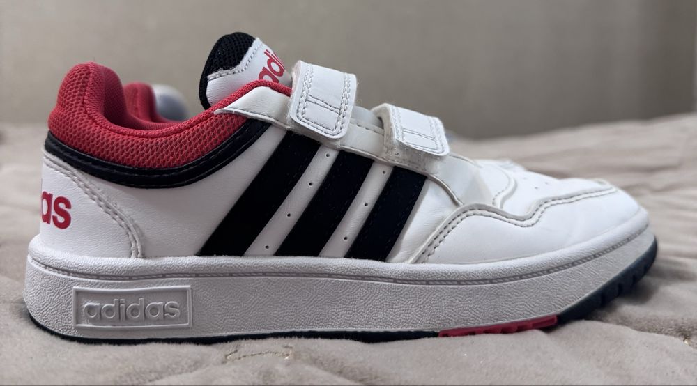 Кросівки кеди adidas 32