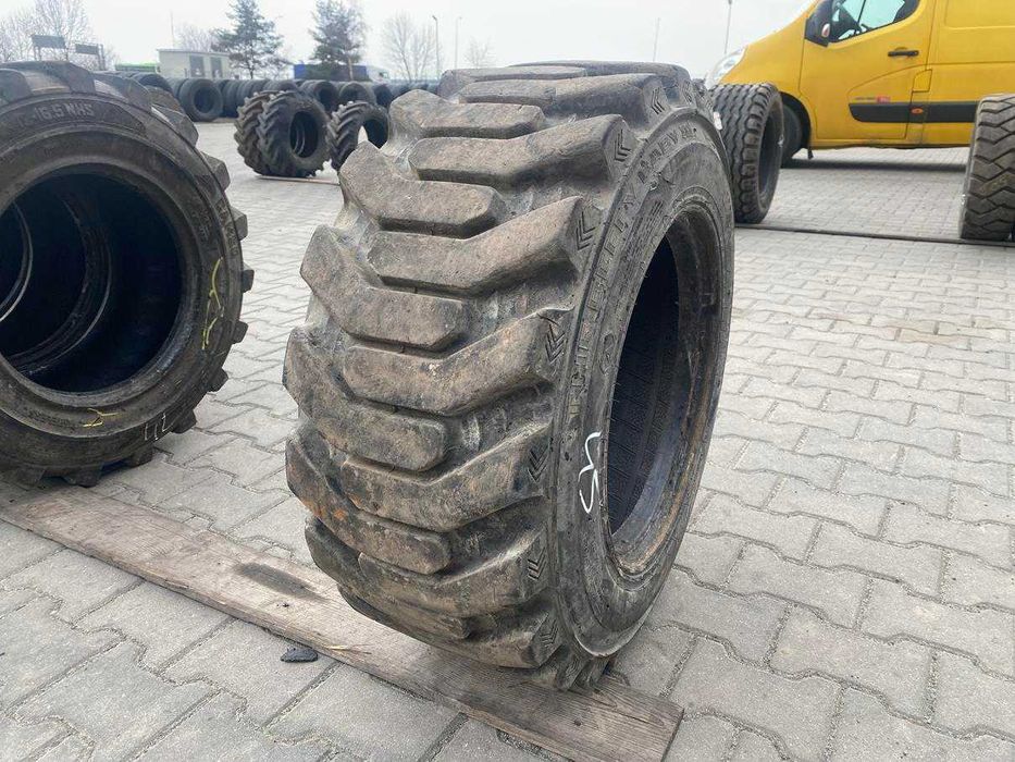 Opona przemysłowa Bobcat 12x16.5, (305/70-16.5) GALAXY THE BEEFY BABY