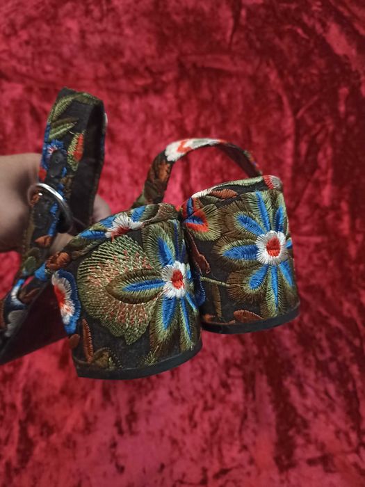 Фирменные Туфли босоножки  "M&S " 41 размер