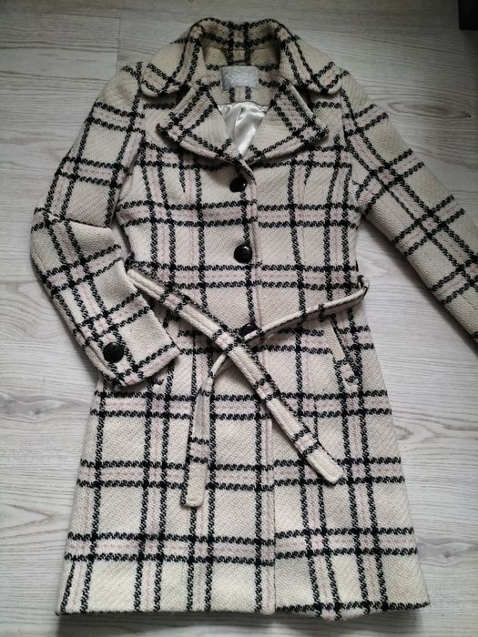 Wełniany płaszcz S/XS