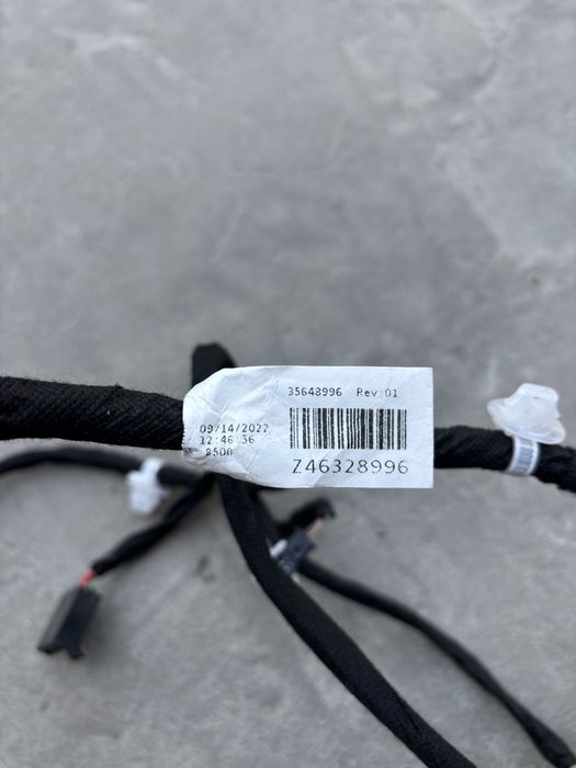 Проводка центральной консоли Tesla 3 22 год рест