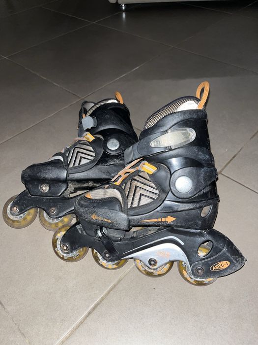 Patins em linha  Tam: 31-33