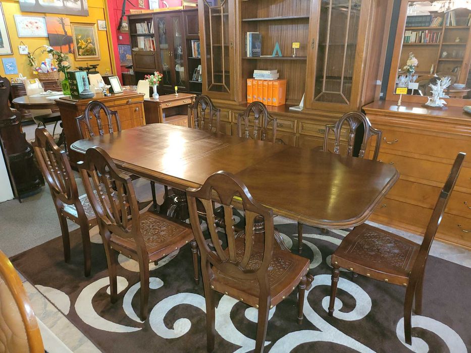 Cadeiras de sala em madeira e couro - óptimo estado