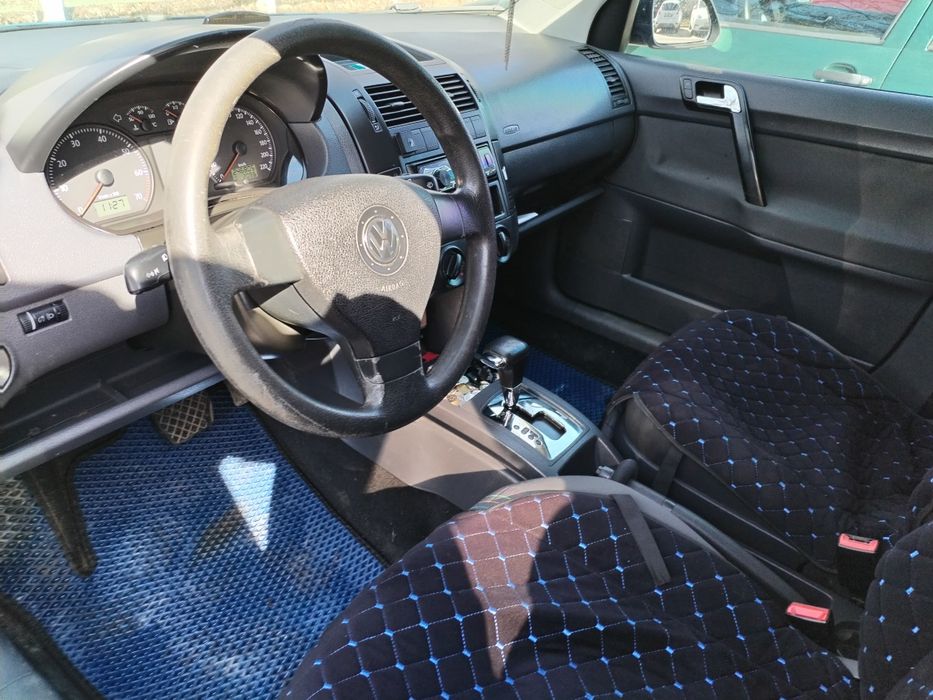 Volkswagen Polo 1.4 (бензин ГАЗ) автомат